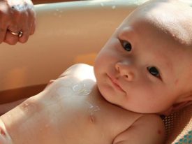 Jak wybrać ręczniki dla dzieci – od niemowlaka do ucznia