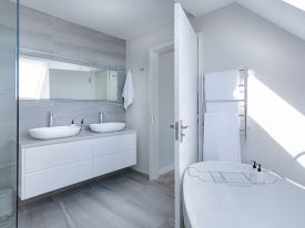 Wanna czy prysznic – niełatwy wybór przed remontem łazienki